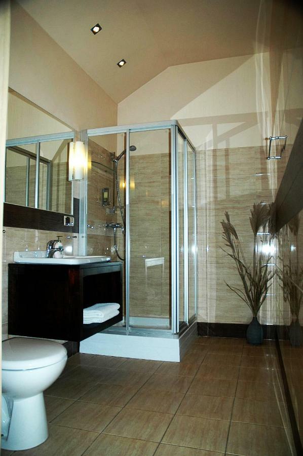 Bedrooms 3 Maja 15A Λοτζ Εξωτερικό φωτογραφία