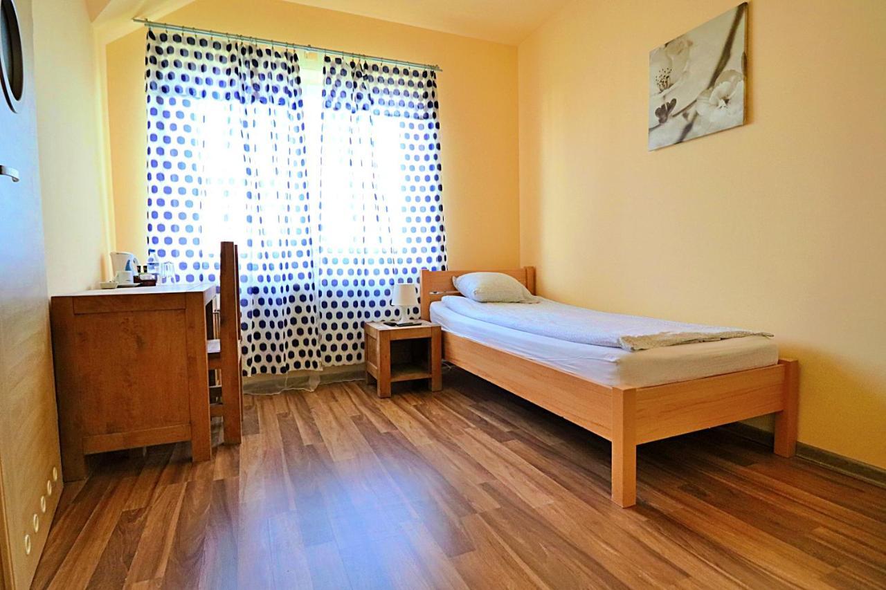 Bedrooms 3 Maja 15A Λοτζ Εξωτερικό φωτογραφία